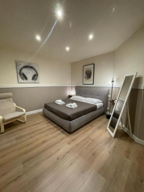 Elian Apartament in The Center of Rome #3 Colosseo